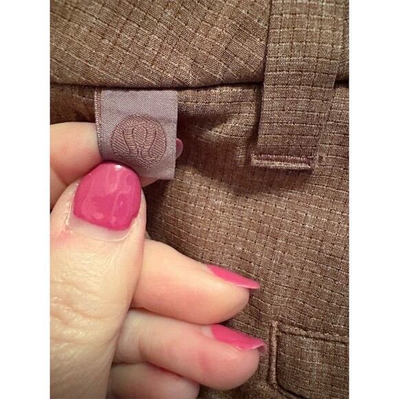 lululemon Commission Chino Shorts Men's Size 34 Brown Check Golf Casual - Picture 5 of 10